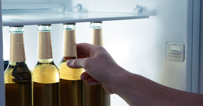 Conserto de Cervejeira em Curitiba | Assistência Perto de Mim cervejeira nao gela